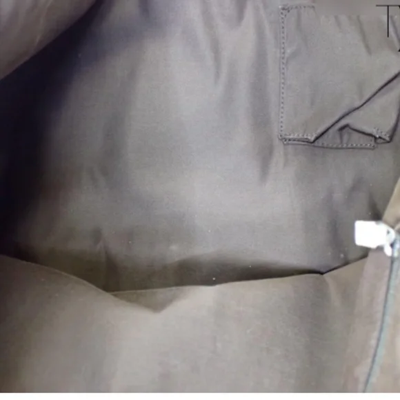 Gucci abbey D ring tote - Picture 8 of 16